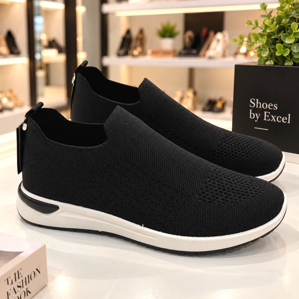 Sneakers σε Μαύρο Χρώμα με Αντικραδασμική Λευκή Σόλα!!!J-022